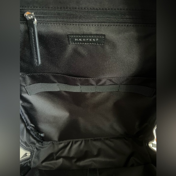 HAERFEST MERCEDES BENZ LIMITED EDITION BACKPACK BLACK UNISEX - Picture 9 of 11